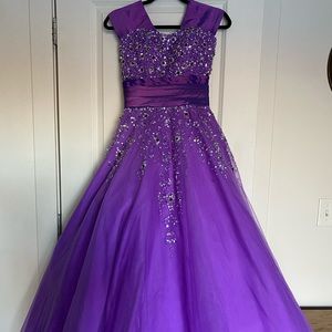 Purple Sequined Prom Dress Size 6